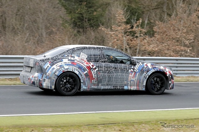 BMW M3 EV プロトタイプ