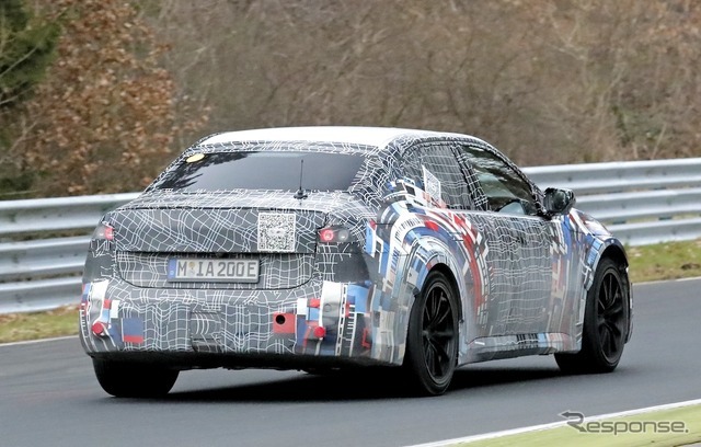 BMW M3 EV プロトタイプ