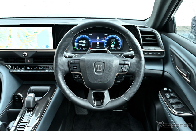 トヨタ クラウンエステート（PHEV）