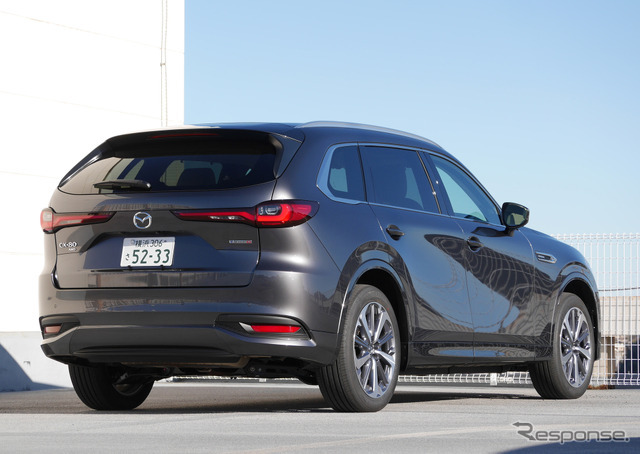 マツダ CX-80 XDハイブリッド エクスクルーシブモダン