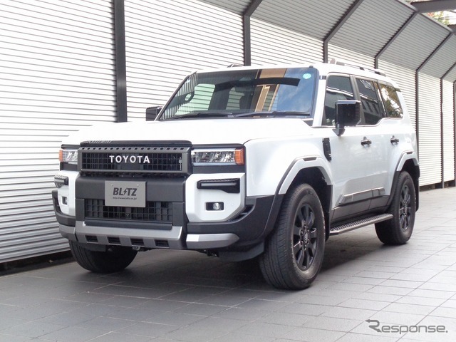 DAMPER ZZ-R　トヨタ・ランドクルーザー250（TRJ250W）装着例（フロント：22mmダウン / リア：40mmダウン）