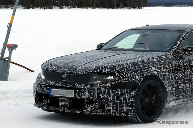 BMW M5セダン 改良新型のプロトタイプ