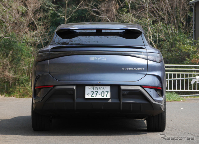 BYD シーライオン7 RWD