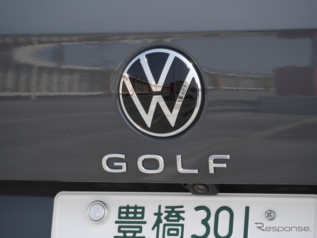 VW ゴルフヴァリアント eTSI アクティブ