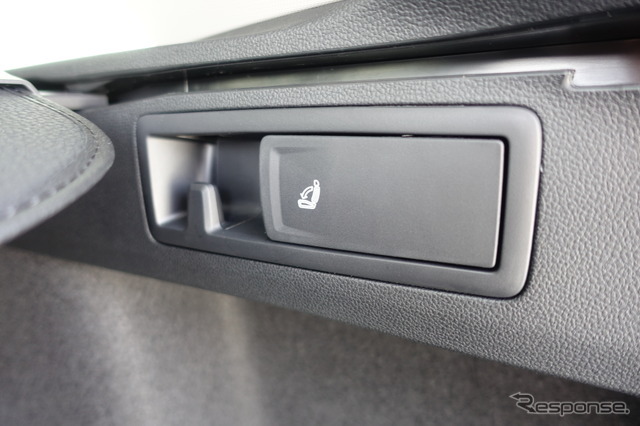 VW ゴルフヴァリアント eTSI アクティブ