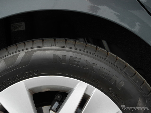 VW ゴルフヴァリアント eTSI アクティブ