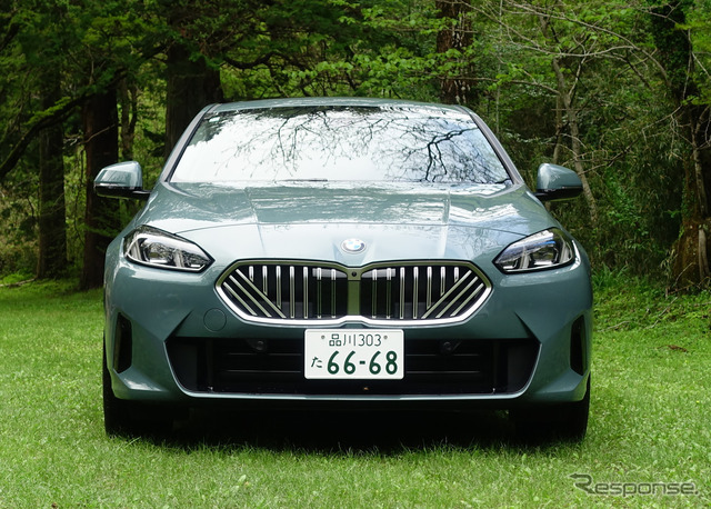 BMW 1シリーズ 新型（120）