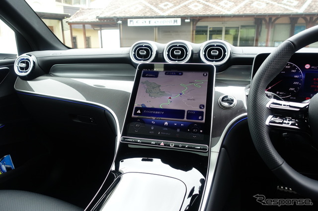 メルセデスベンツ GLC220d Core