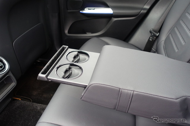 メルセデスベンツ GLC220d Core