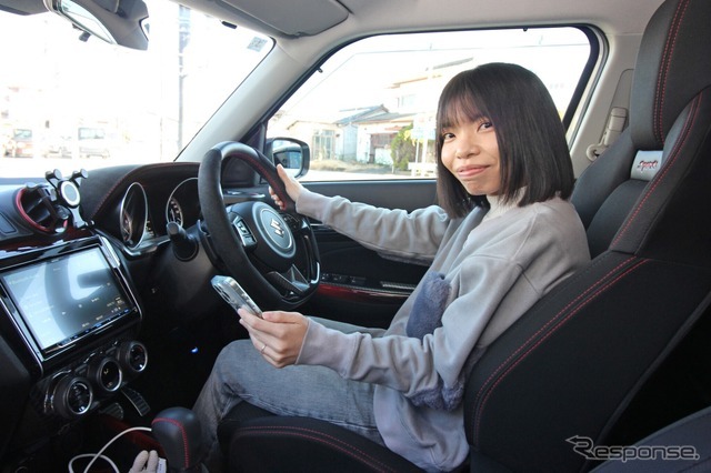音に恋した静香さん、スイフトスポーツで手に入れた“聴きたかった音”とは？［car audio newcomer］by レジェーラ　前編