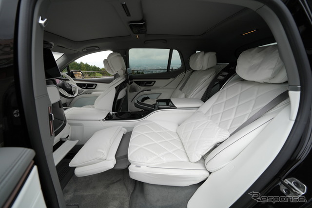 メルセデスマイバッハ EQS 680 SUV