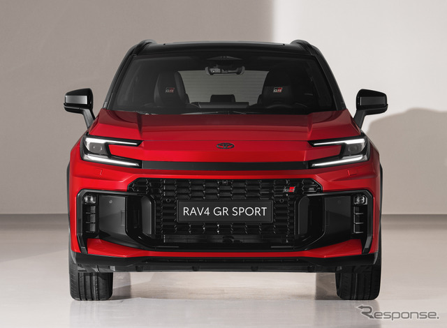 トヨタ RAV4 新型（GR SPORT）