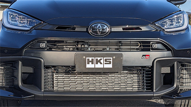 HKSトランスファーオイルクーラーキット GRヤリス装着例