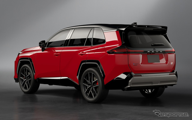 トヨタ RAV4 GRスポーツ