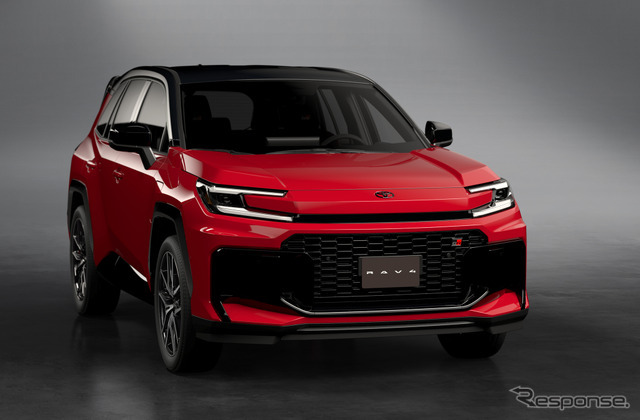 トヨタ RAV4 GRスポーツ