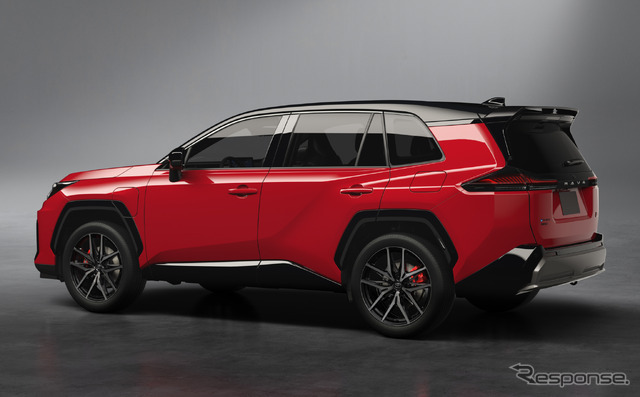 トヨタ RAV4 GRスポーツ
