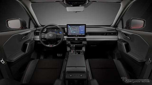 トヨタ RAV4 GRスポーツ