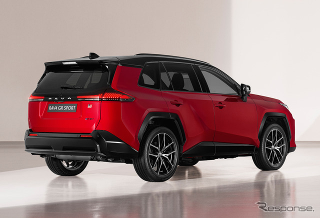 トヨタ RAV4 GRスポーツ