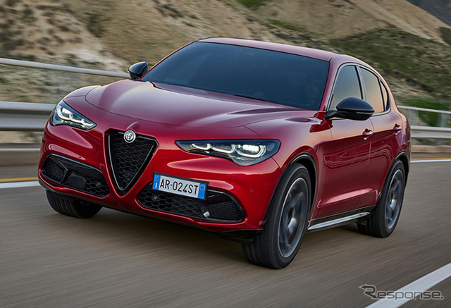 アルファロメオ ステルヴィオ 2.0 TURBO Q4 スプリント