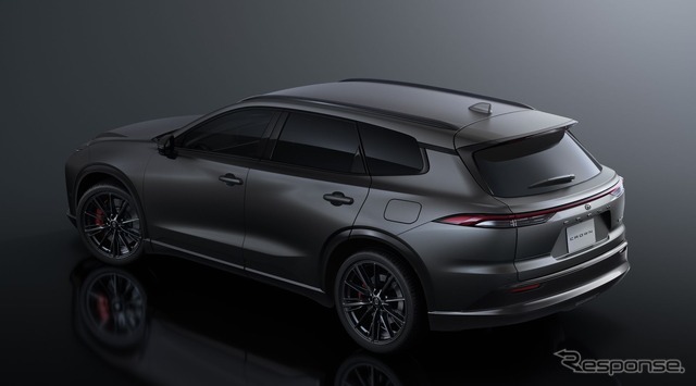 クラウン専門店「THE CROWN」向け特別限定車『ESTATE RS“THE LIMITED-MATTE METAL”』