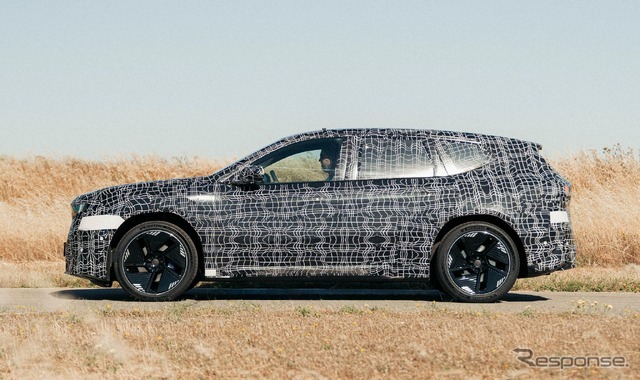 BMW『iX3』新型のプロトタイプ