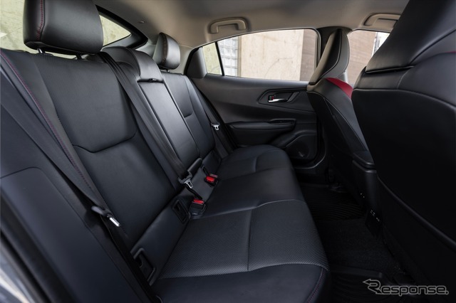 トヨタ『プリウスPHEV』の「XSE」グレード（米国仕様）