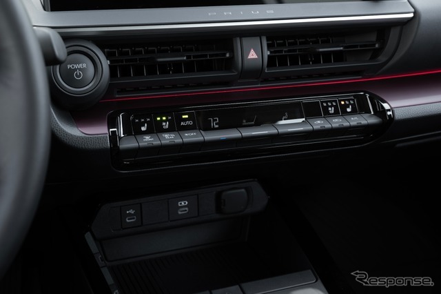 トヨタ『プリウスPHEV』の「XSE」グレード（米国仕様）