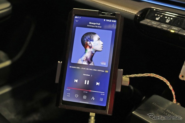 オーディオプレイヤーにはFiioのM17をチョイス。リアに加えてコクピット設置も兼用して操作性も確保する。