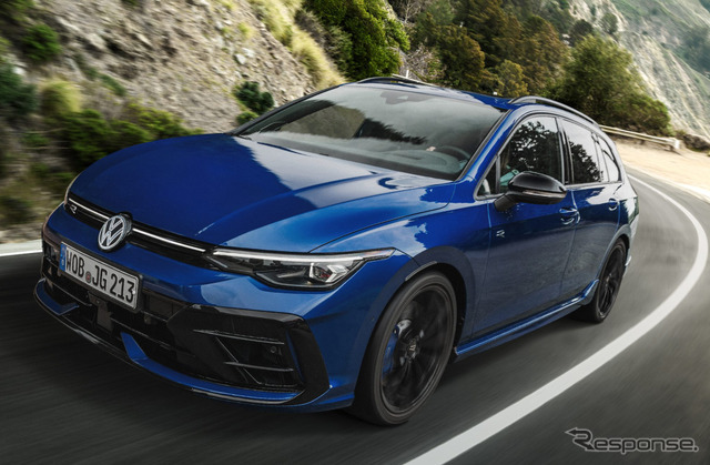 VW ゴルフRヴァリアント ブラックスタイル