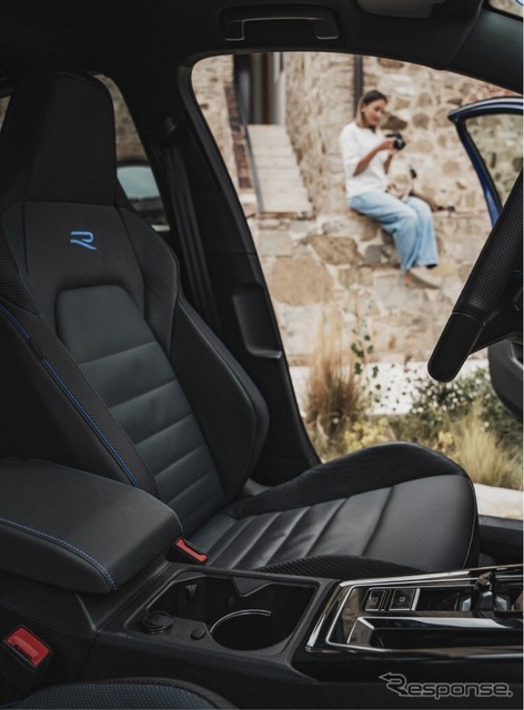 VW ゴルフRヴァリアント ブラックスタイル