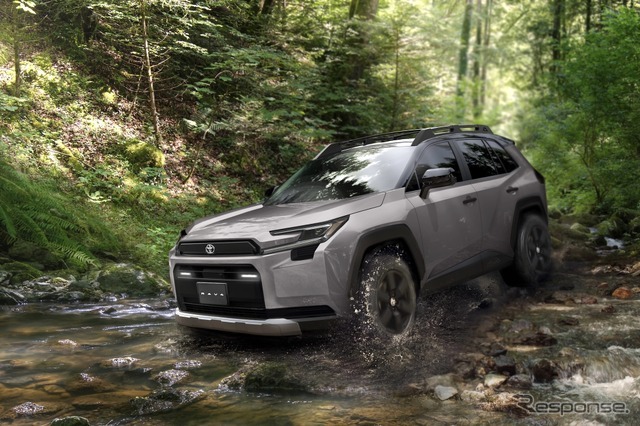 トヨタ RAV4 新型：Adventure