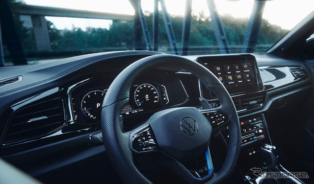 VW Tロック R ブラックスタイル・パフォーマンス