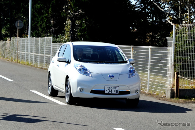 日産 リーフ