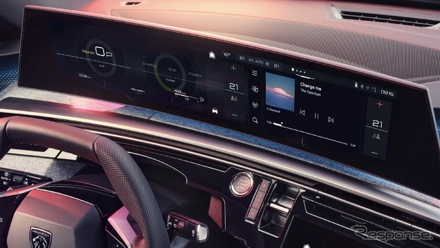 プジョー3008新型（ハイブリッド）