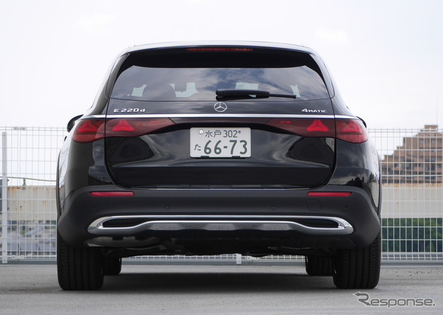メルセデスベンツ E220d 4MATIC オールテレイン