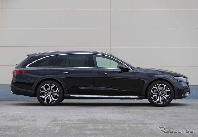 メルセデスベンツ E220d 4MATIC オールテレイン