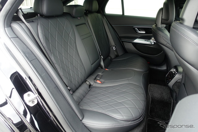 メルセデスベンツ E220d 4MATIC オールテレイン
