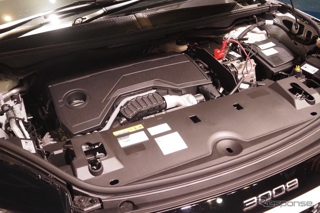 プジョー3008GT ハイブリッド