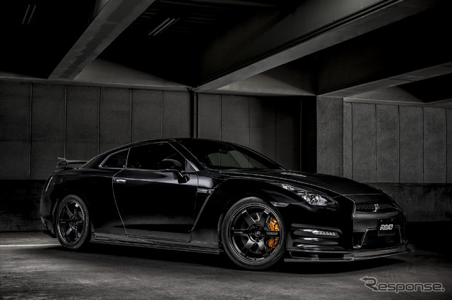 TE37 SAGA S-plus Black Shadow LTD. × NISSAN R35 GTR