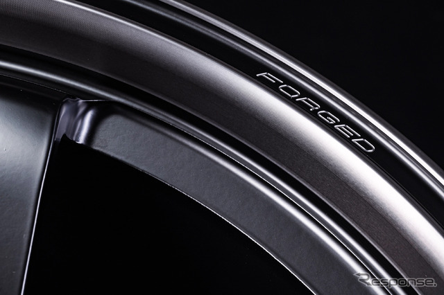 TE37SB Black Shadow LTD.