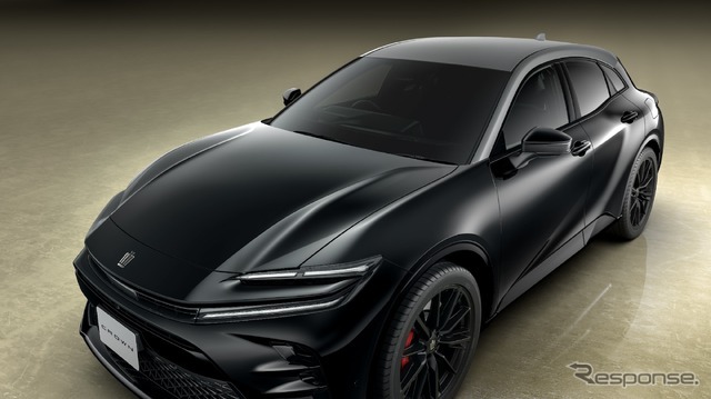 トヨタ クラウンスポーツ Z “THE 70th”