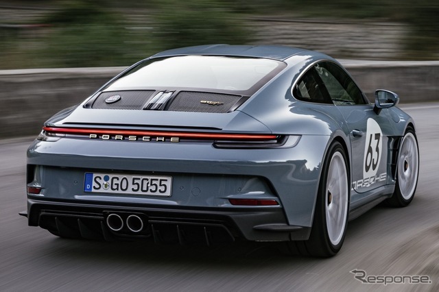 ポルシェ 911 S/T（2023年）