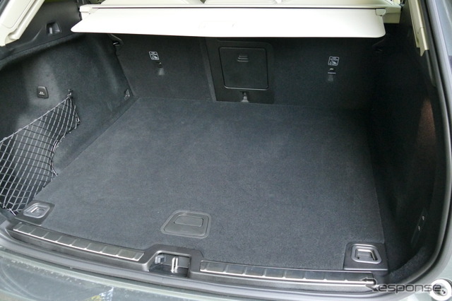 ボルボ XC60 Ultra B5 AWD