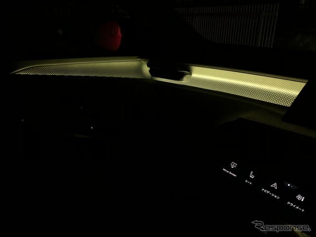 プジョー3008 GT HYBRID アルカンターラパッケージ