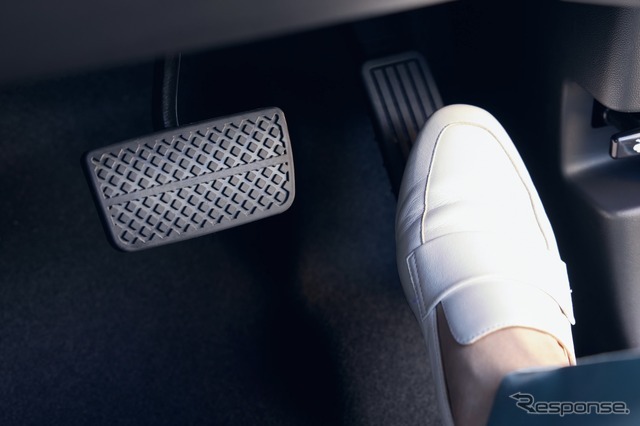 シングルペダルコントロール