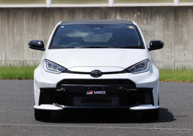 トヨタ GRヤリス 25式（GR-DAT）