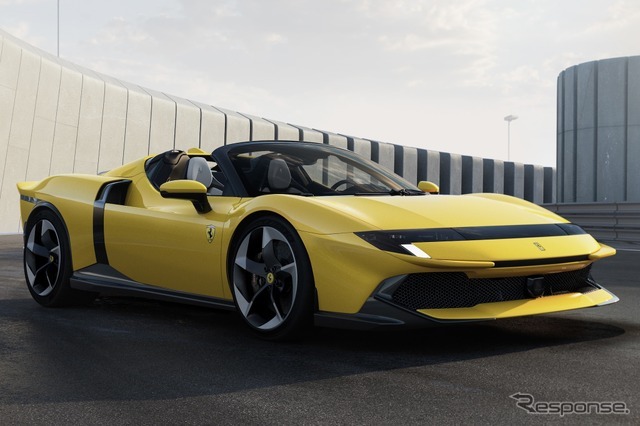 フェラーリ 849テスタロッサ・スパイダー