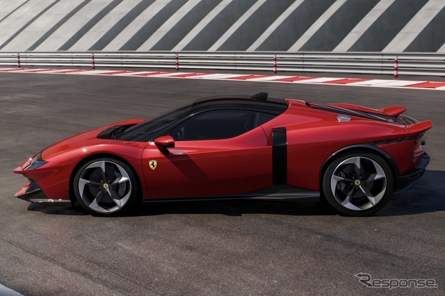 フェラーリ 849テスタロッサ