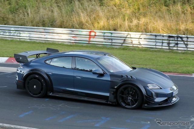 ポルシェ タイカンGT4 RS プロトタイプ