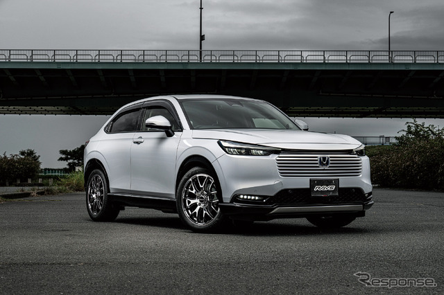 レイズ ホムラ 2x7FA-C × Honda ヴェゼル